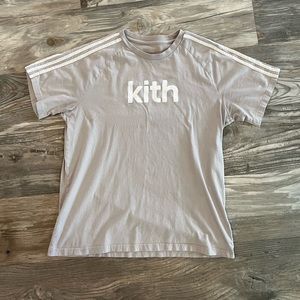 Kith X Adidas flamingos away t shirt. Medium grey